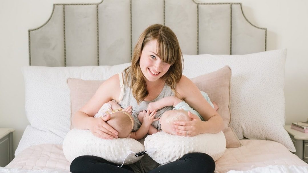 How Is The Twin Z Pillow Different To Other Twin Breastfeeding