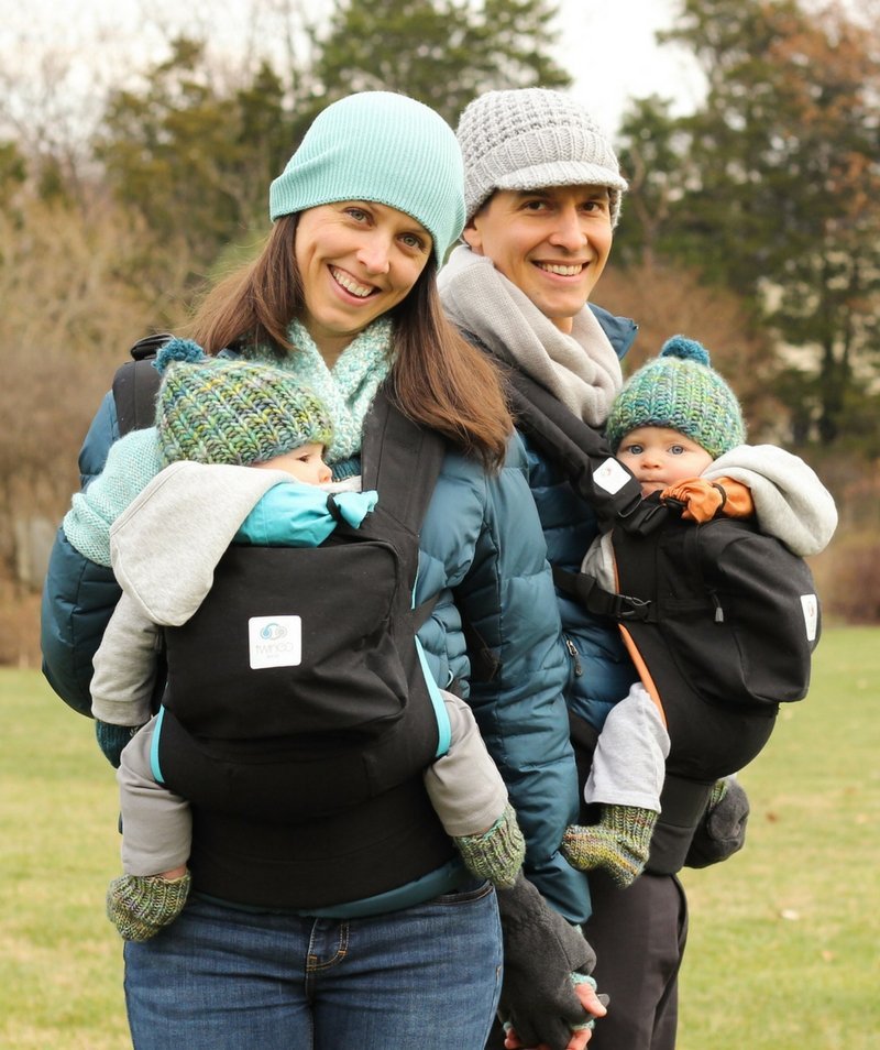 Twingo Carrier - Twin Baby Carrier - Twins & More Family image