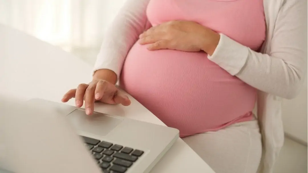 Your Twin Pregnancy - When to finish work